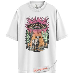 Alternative view of UFO Cow Abduction Shirt, Retro Alien Spaceship Shirt, Funny Western Cow Shirt, Vintage Outer Space Comfort Colors Shirt