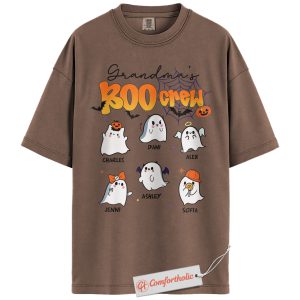Grandma’s Boo Crew Shirt, Custom Grandkids Name Halloween T-Shirt, Personalized Family Ghost Graphic Tee, Spooky Fall Comfort Colors Shirt