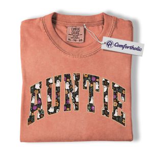 Halloween Auntie Shirt, Spooky Ghost Floral T-Shirt, Cute Fall Family Graphic Tee, Fun Autumn Outfit for Aunts, Halloween Comfort Colors Shirt