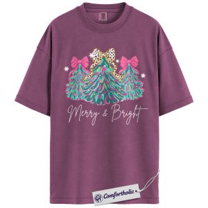 Merry and Bright Christmas Shirt, Pink Bow Christmas Tree T-Shirt, Cute Holiday Graphic Tee, Festive Winter Outfit for Women, Christmas Comfort Colors Shirt