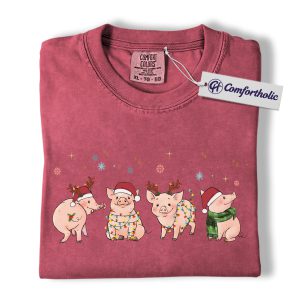 Merry Pigmas Shirt, Funny Pig Christmas T-Shirt, Cute Farm Animal Holiday Tee, Adorable Santa Pig Graphic Gift, Christmas Comfort Colors Shirt