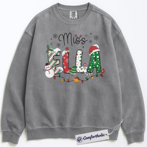Personalized Christmas Teacher Sweatshirt, Custom Name Holiday Pullover, Cute Festive Graphic Crewneck, Gift for Teachers & Educators, Christmas Comfort Colors Sweatshirt