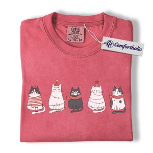 Christmas Cat Shirt, Cute Holiday Kitty T-Shirt, Funny Festive Cat Lover Graphic Tee, Cozy Gift for Pet Owners, Christmas Comfort Colors Shirt