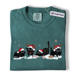 Christmas Cat Shirt, Funny Santa Black Cat T-Shirt, Cute Holiday Pet Lover Tee, Gift for Cat Lovers, Christmas Comfort Colors Shirt
