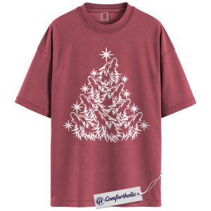 Wolf Christmas Tree Shirt, Wild Animal Holiday T-Shirt, Minimalist Nature Lover Graphic Tee, Rustic Gift for Wolf Lovers, Christmas Comfort Colors Shirt