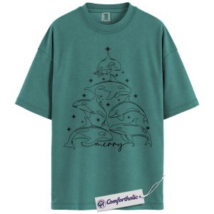 Orca Christmas Shirt, Killer Whale Holiday T-Shirt, Ocean Animal Graphic Tee, Coastal Sea Life Gift for Beach Lovers, Christmas Comfort Colors Shirt