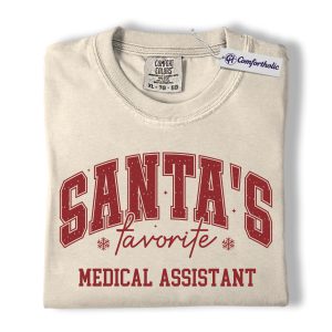 Santa’s Favorite Medical Assistant Shirt, Funny Healthcare Christmas T-Shirt, Cute MA Holiday Work Graphic Tee, Gift for Clinic and Hospital Staff, Christmas Comfort Colors Shirt