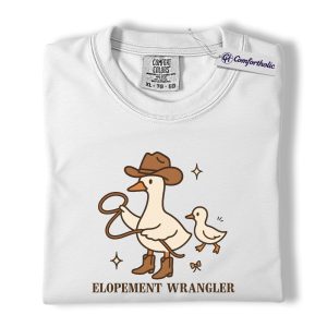 Alternative view of Elopement Wrangler Shirt, Funny Cowboy Goose Wedding Graphic Tee, Western Animal Humor T-Shirt, Bride & Wedding Planner Gift, Comfort Colors Shirt