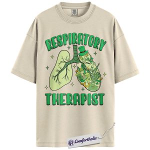 St Patrick’s Day Respiratory Therapist Shirt, Funny Shamrock Lungs Graphic Tee, RT Medical Worker T-Shirt, Gift for Respiratory Therapists, Comfort Colors Shirt