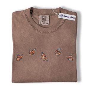 Monarch Butterfly Shirt, Minimalist Nature Graphic Tee, Boho Insect Lover T-Shirt, Cute Gift for Women, Comfort Colors Shirt